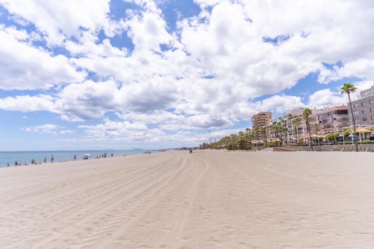 Apartamento Estepona Beachside Exterior foto